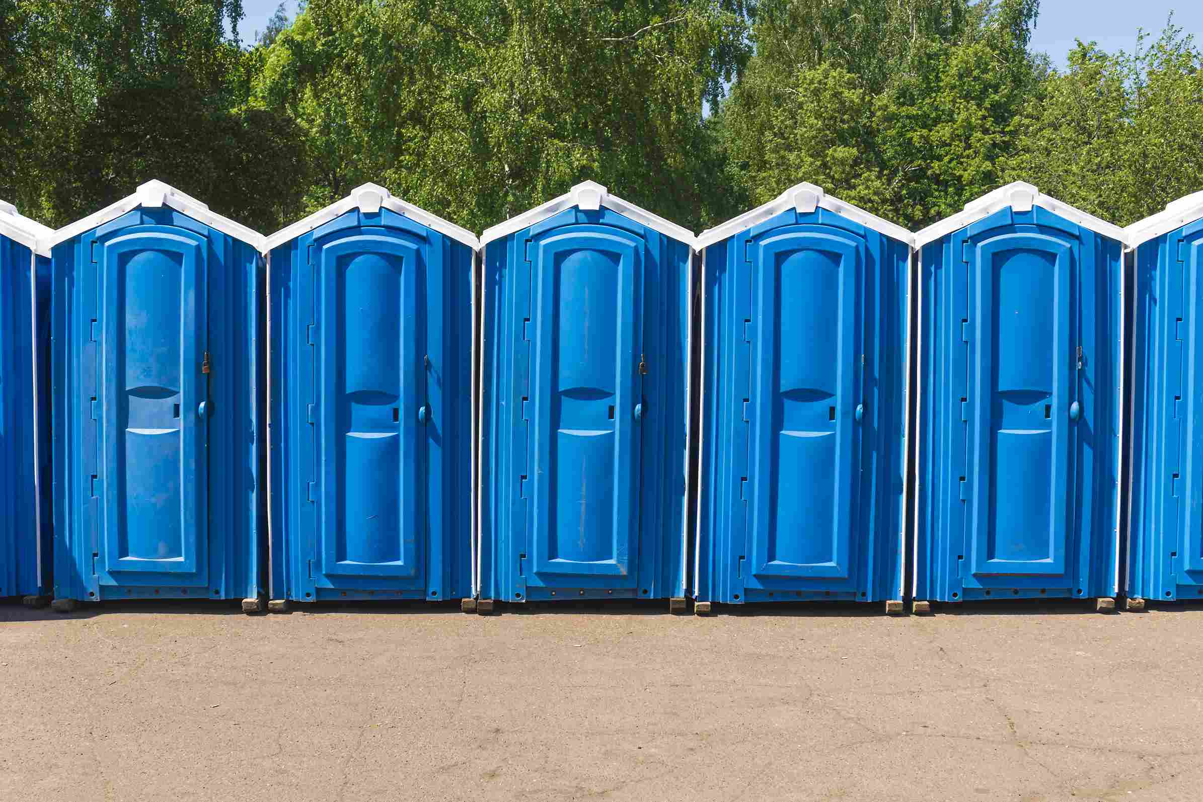 Portable_Toilet_Rental_Service_servicePage_serviceData_lists_0_imageUrl_AZriXU3gM6